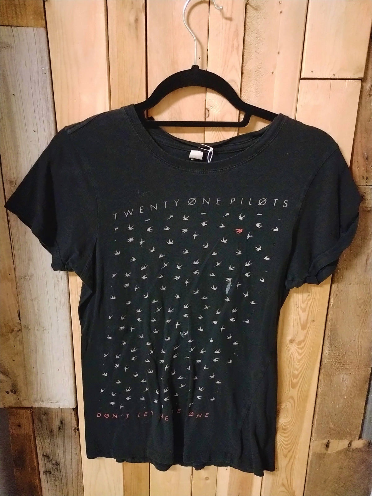Twenty-One Pilots Women's T Shirt Size Large- As Is