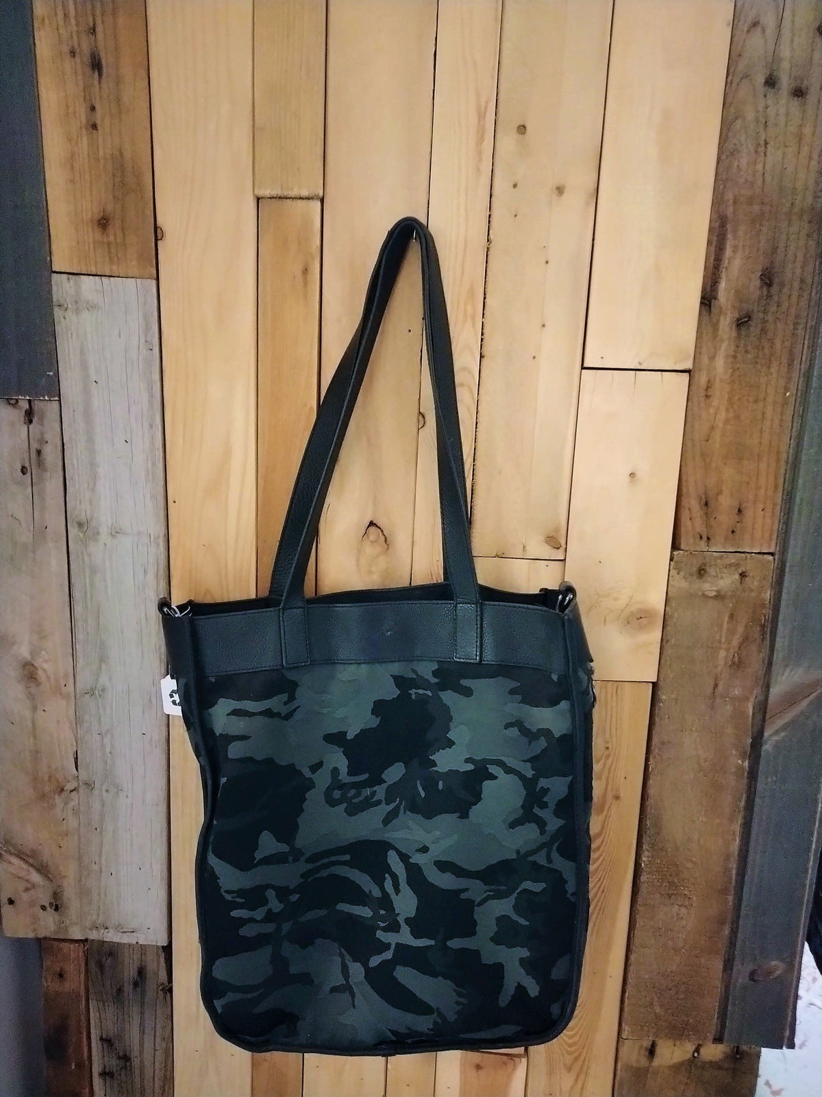 Black Camouflage Tote Bag Lululemon – Recycled Rock and Roll