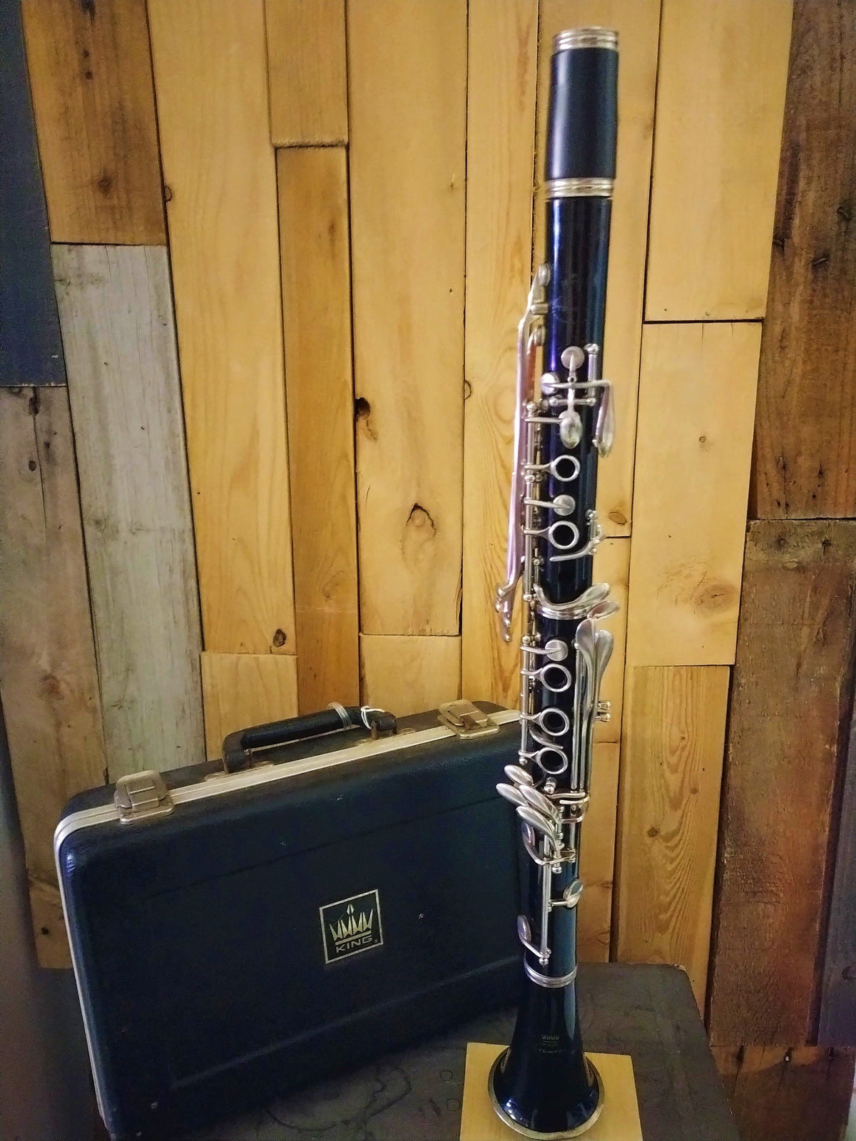 King Tempo USA Student Clarinet With Case and Mouthpiece