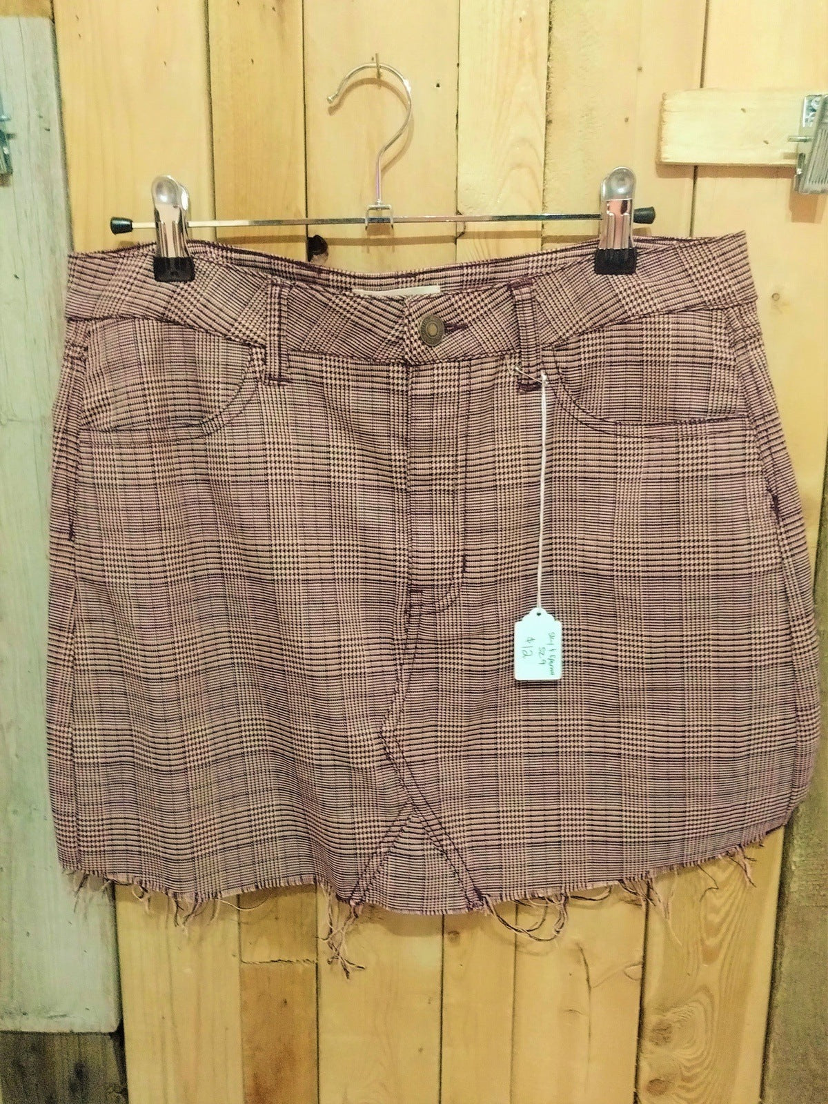 Sky and Sparrow Skirt Size 9