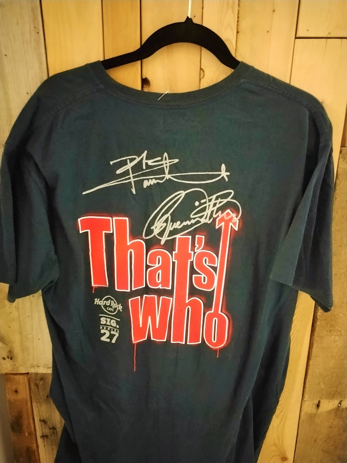 Hard Rock Cafe Atlanta "The Who" T Shirt Size Large