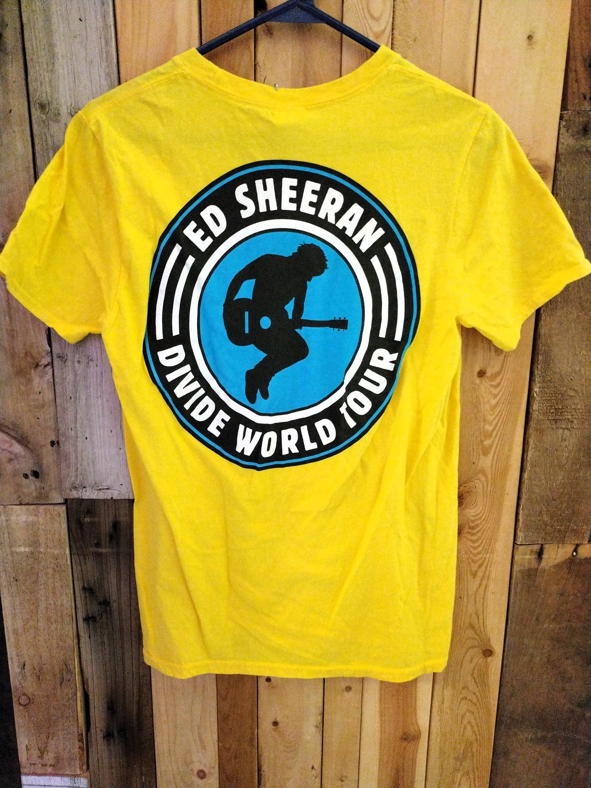 Ed Sheeran Divide World Tour Men's T Shirt Size Small