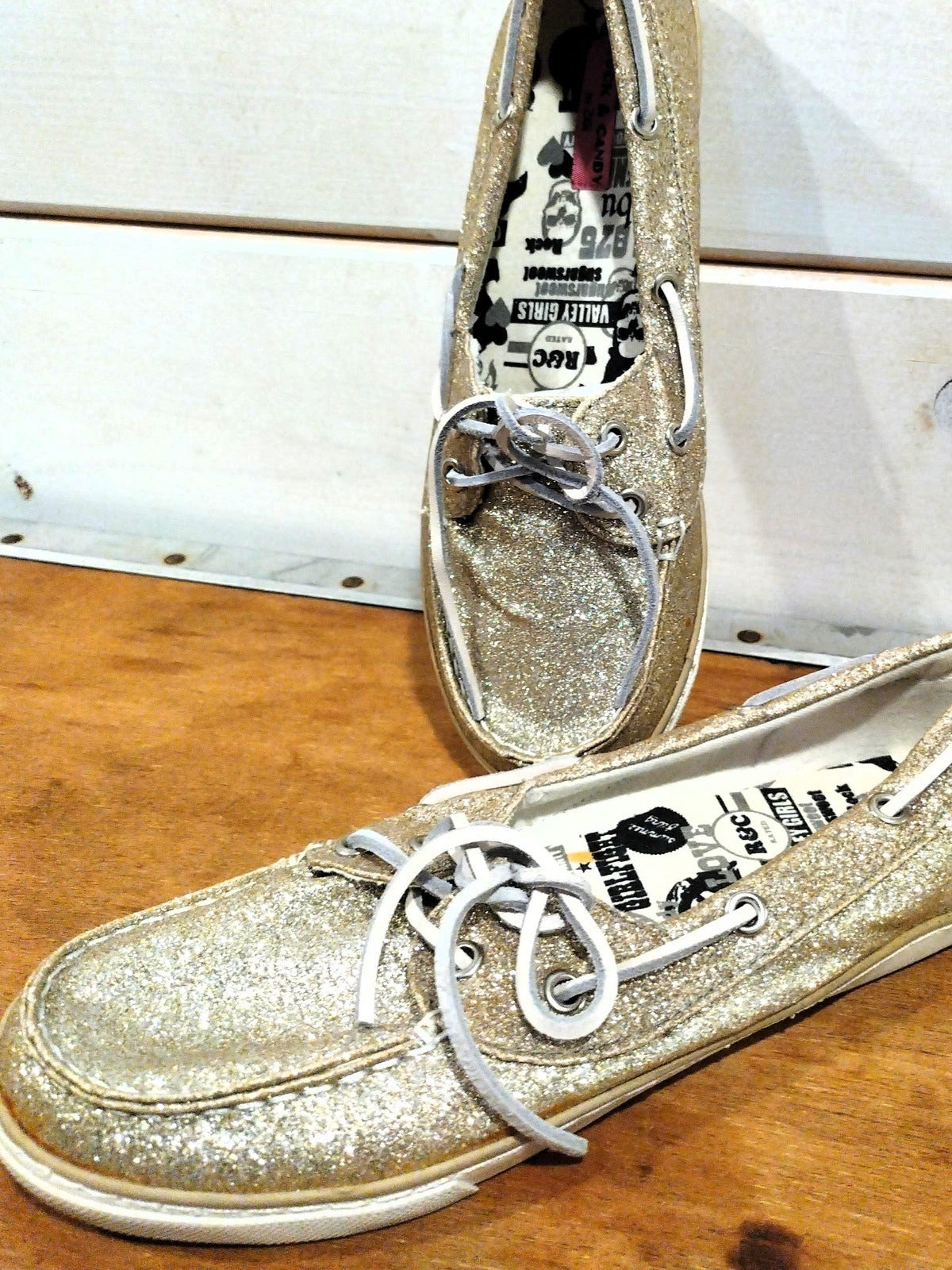 Rock & Candy Gold Sparkle Women's Size 8 - New