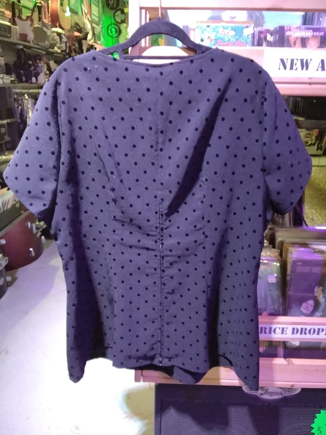 Retro chic torrid black blouse