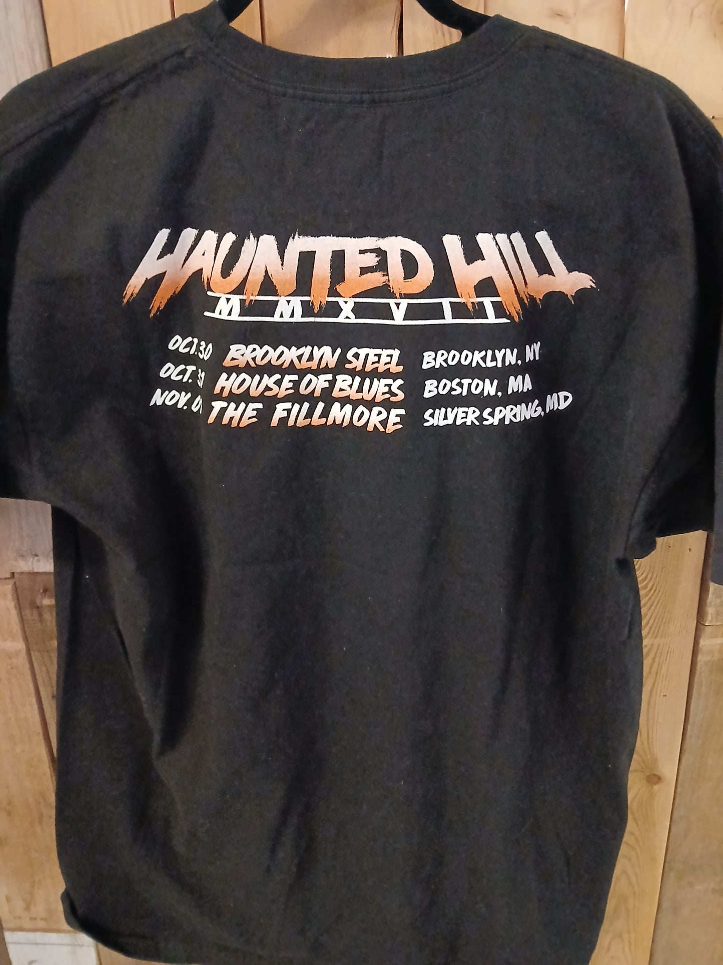 Cypress Hill Haunted Hill MMXVII T-Shirt Size Large