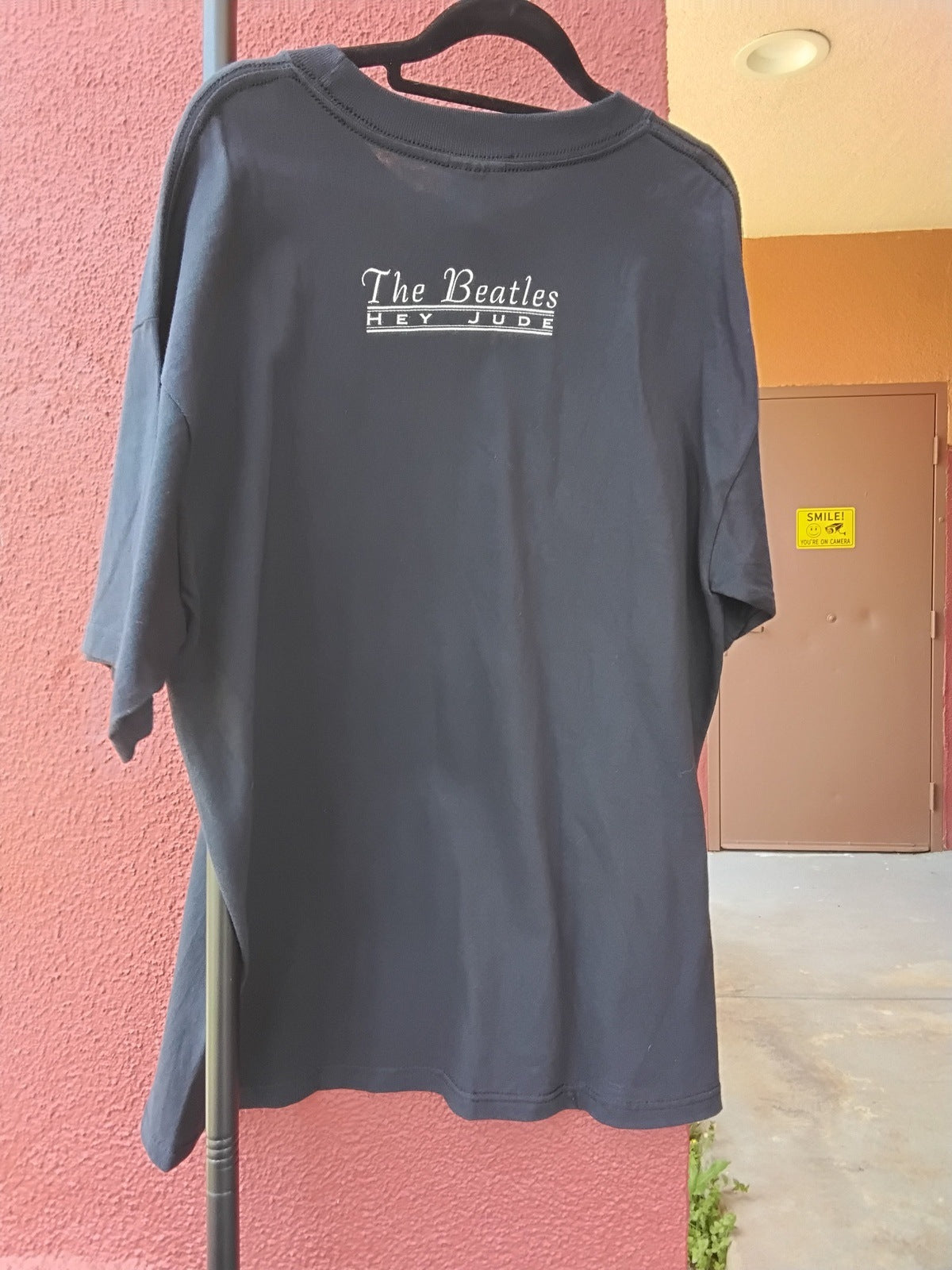 The Beatles Hey Jude NWT Large T-Shirt Black