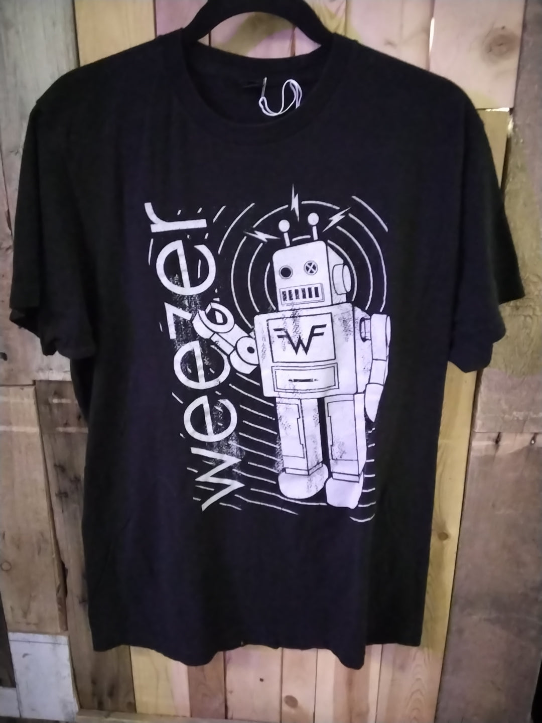 Black Weezer "space robot" T-Shirt Size Med