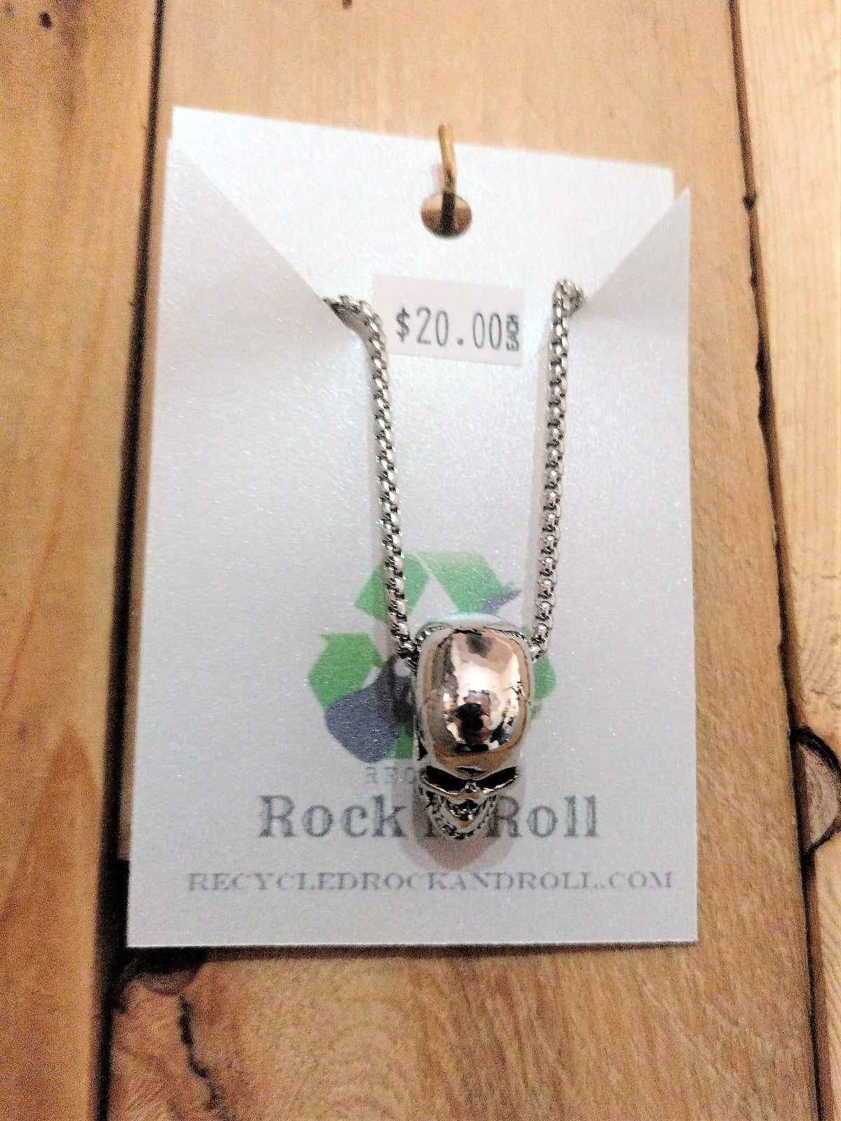 Skull Pendant Necklace