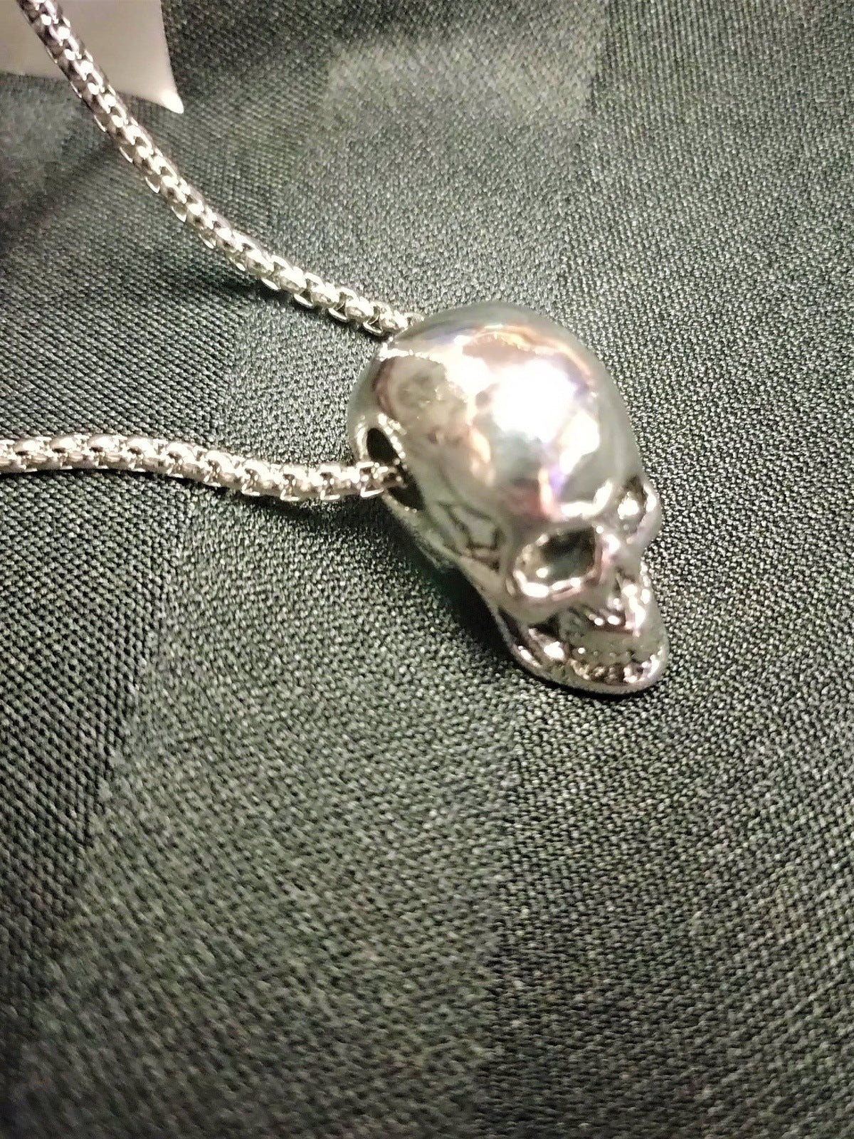 Skull Pendant Necklace