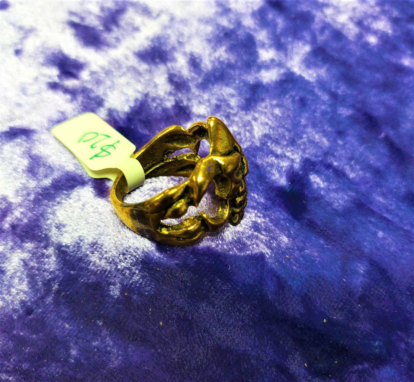 Gold Skull Ring size 11.5