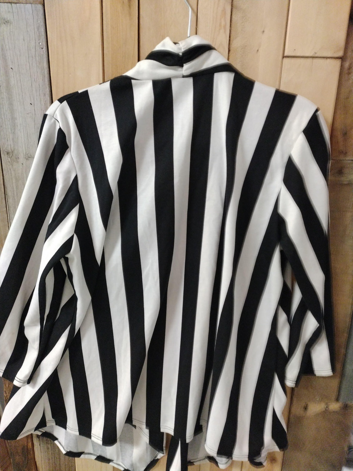 Candy Rain Women's Black and White Open Jacket XXL