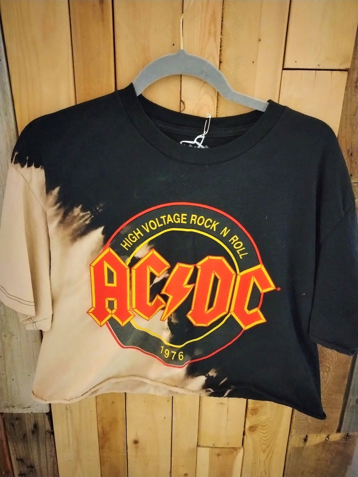 ACDC Official Merchandise Size M/L Crop T Shirt