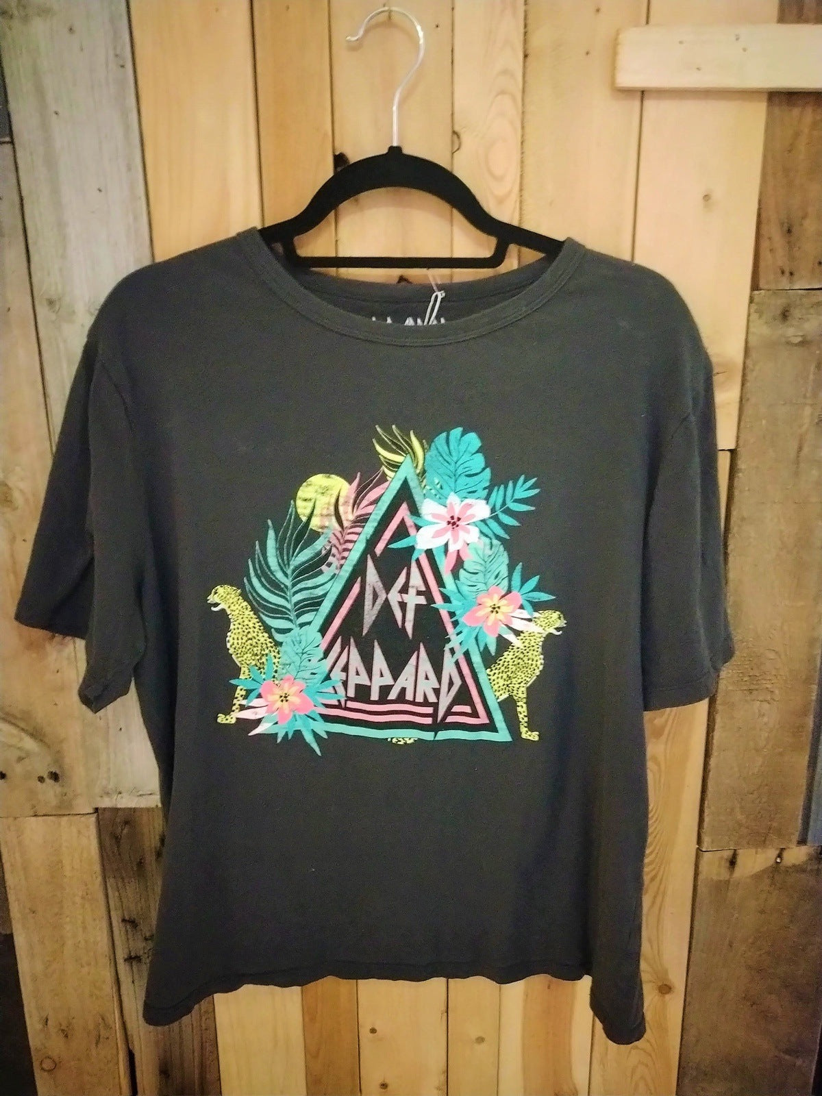 Def Leppard Official Merchandise Women's T Shirt Size Large