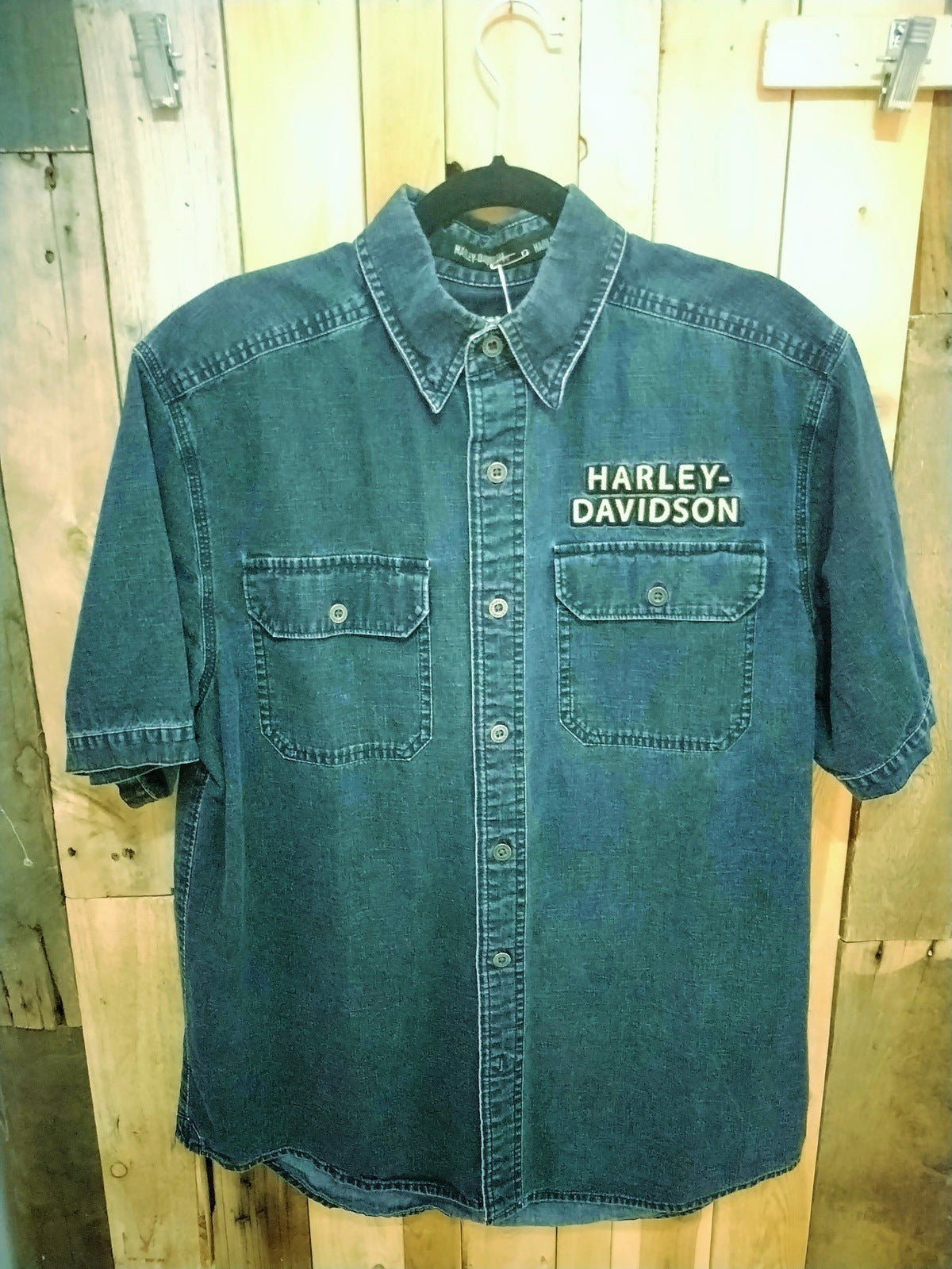 Harley Davidson Men's Short Sleeve Button Up Denim Shirt Size Medium