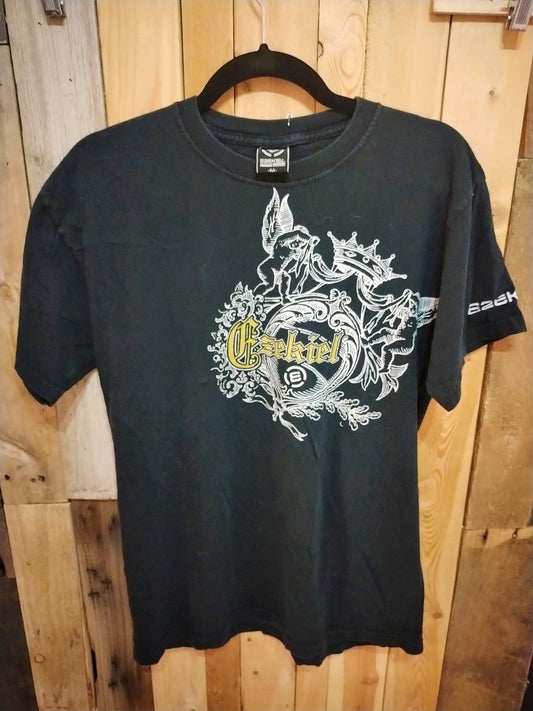 Ezekiel Clothing T Shirt Size Medium 199141WH