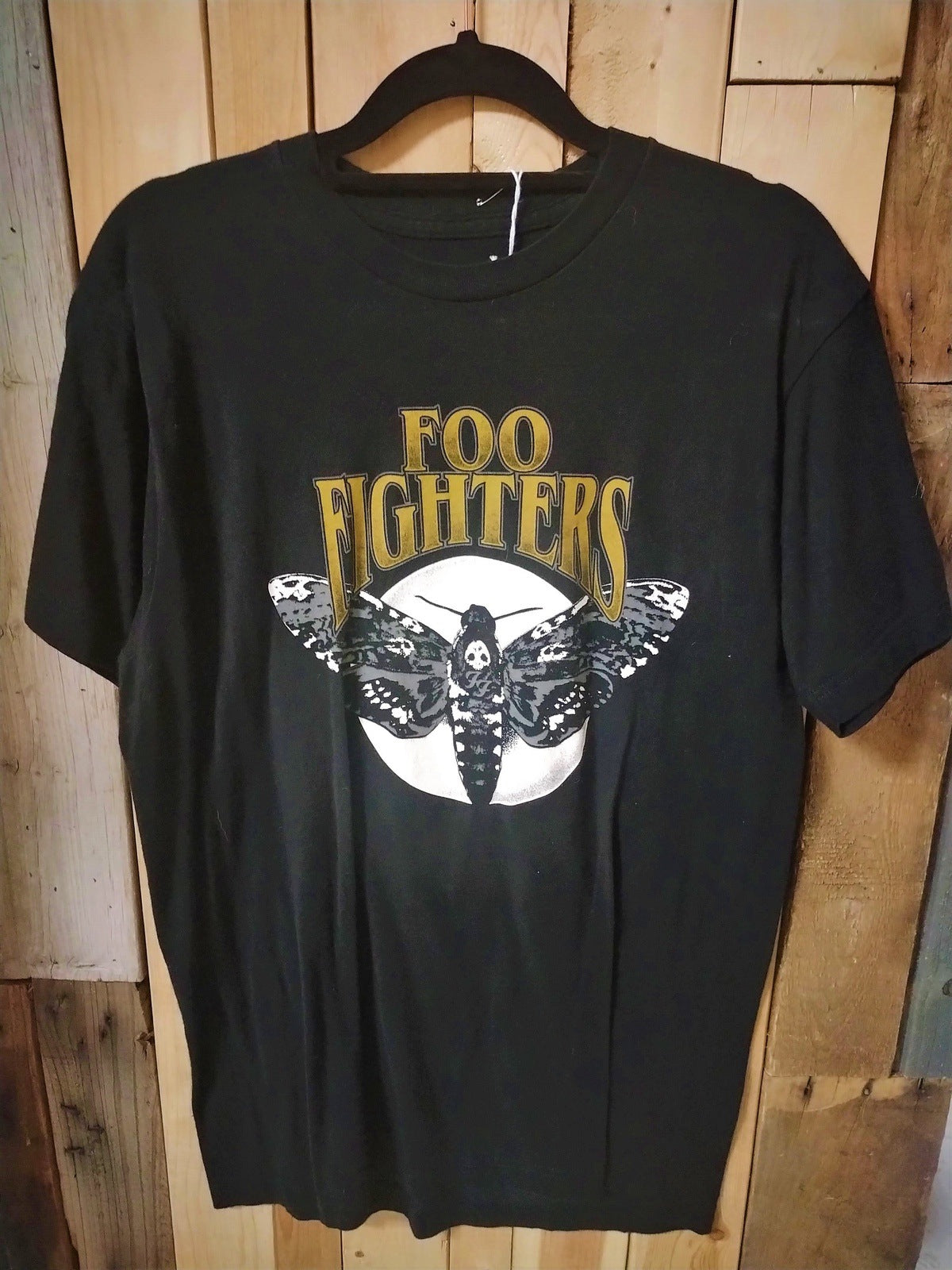 Foo Fighters Tee Shirt Size Medium