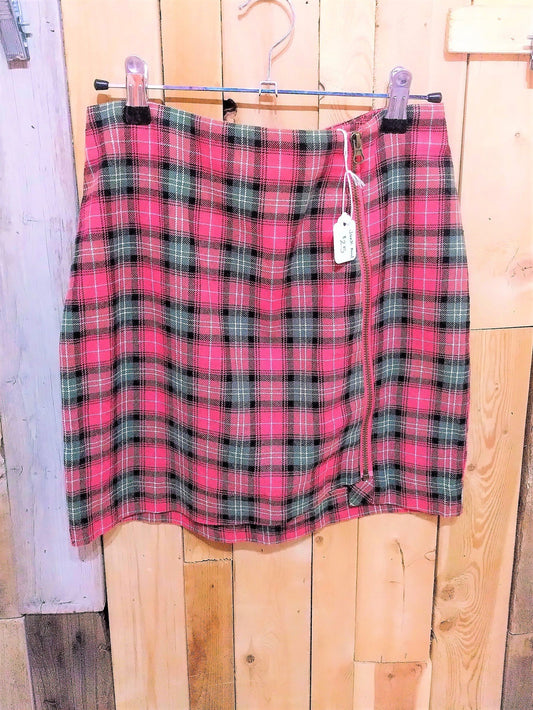 By Junkfood Plaid Skirt Size 5