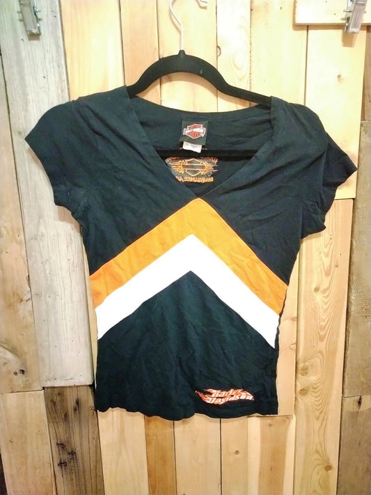 Harley Davidson Women's V Neck T Shirt Size Medium Milwaukee Wi.