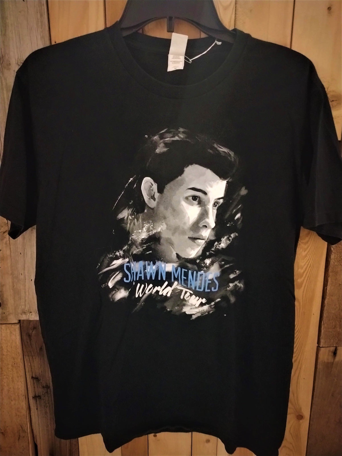 Shawn Mendes World Tour T Shirt Size Medium 267891WH