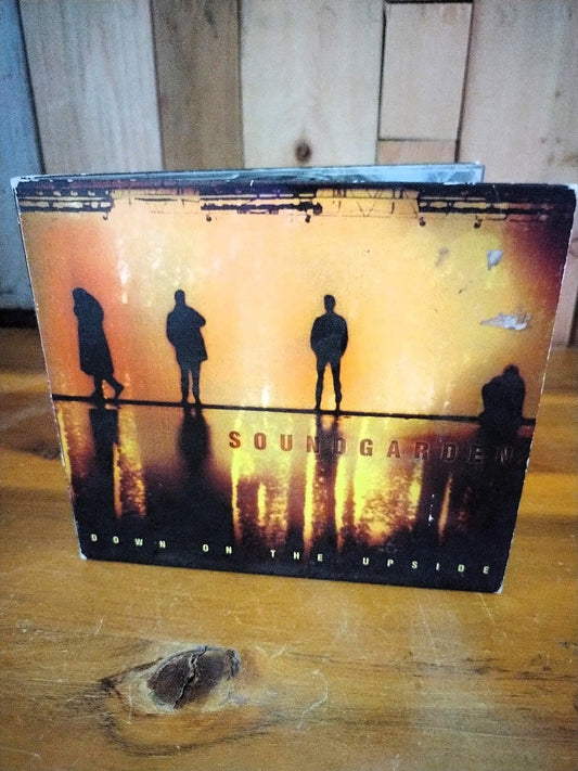 Vintage Soundgarden Down On The Upside CD In Excellent Shape