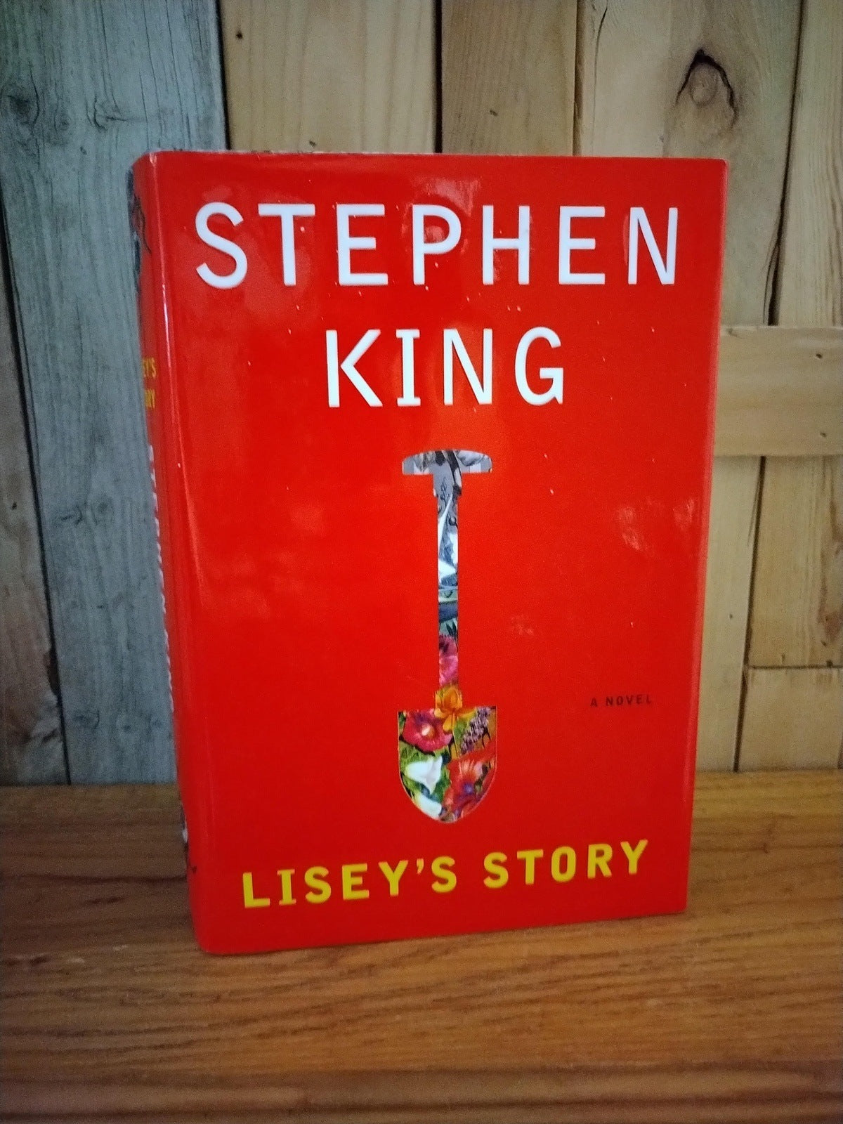 Stephen King Lisey's Story Hardcover First Edition Good Condition 98173HC