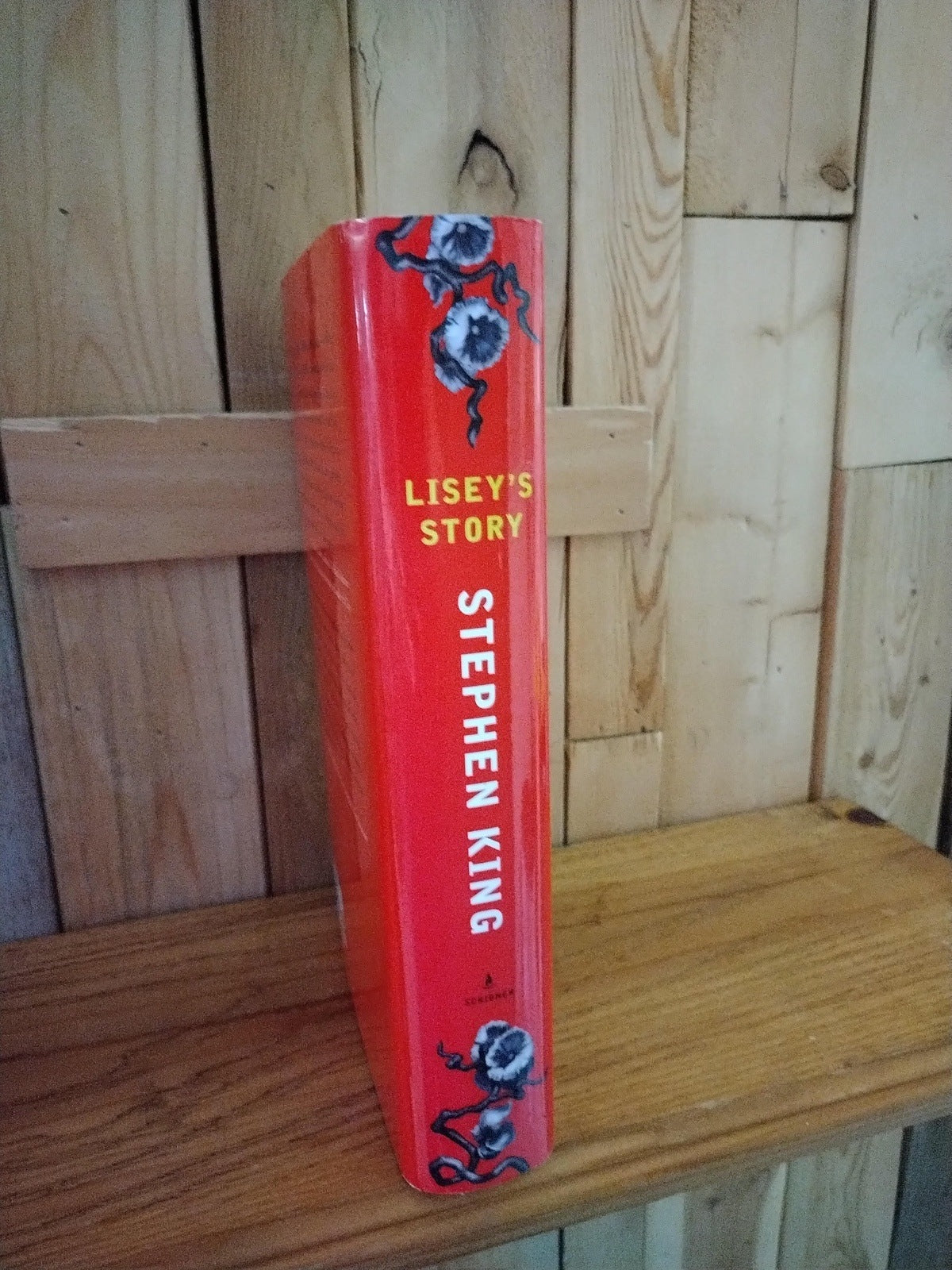 Stephen King Lisey's Story Hardcover First Edition Good Condition 89771HC