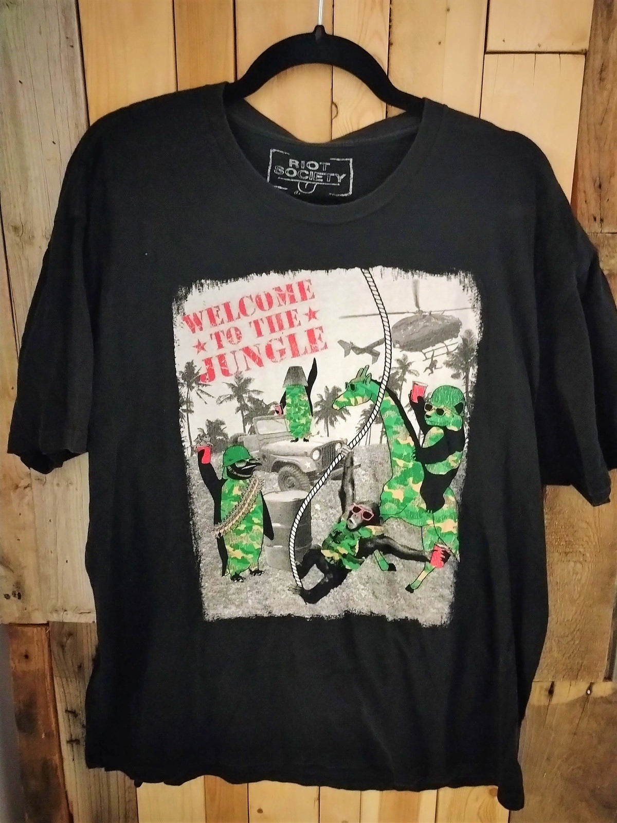 Welcome To The Jungle by Riot Society T Shirt Size XL