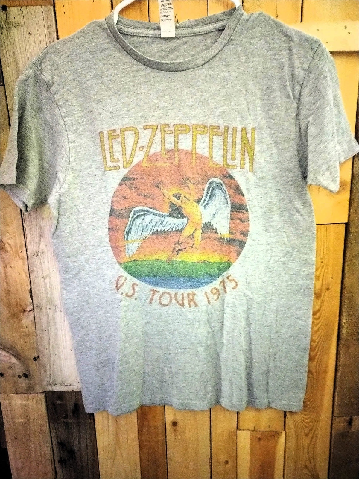 Led Zeppelin US Tour 1975 Reproduction T Shirt Size Small