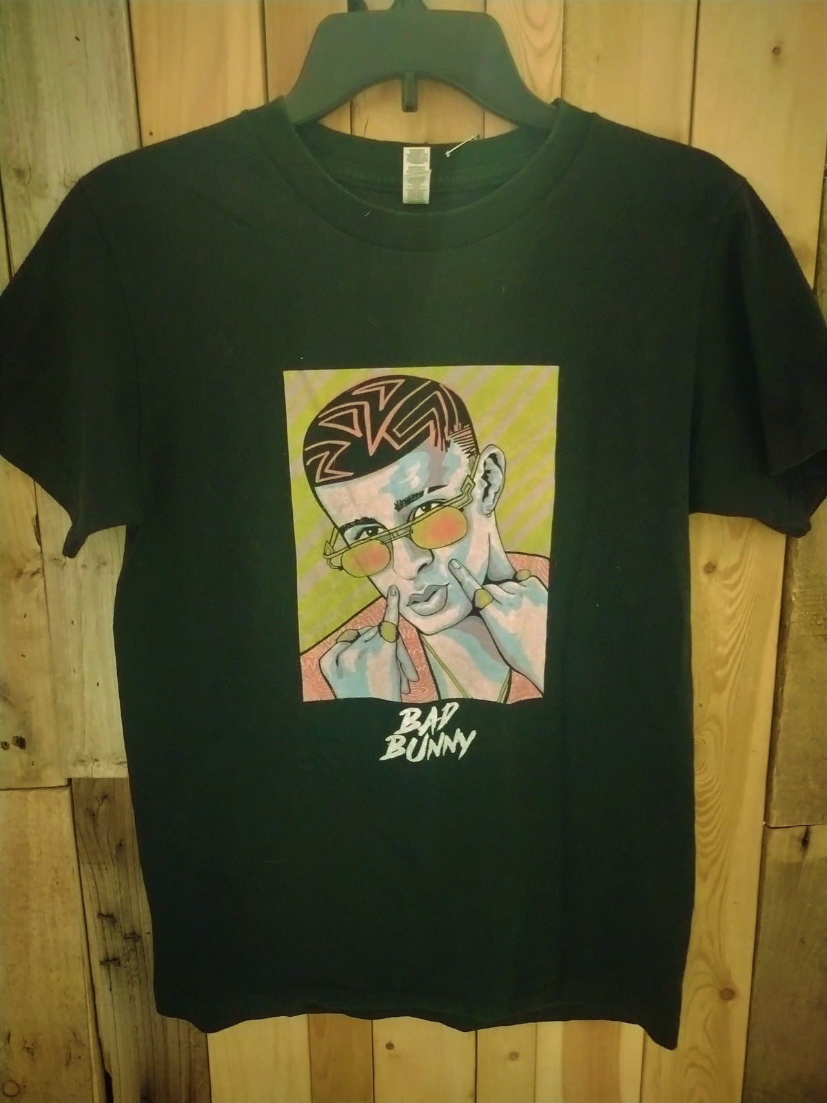 Bad Bunny T Shirt Size Small 473154WH