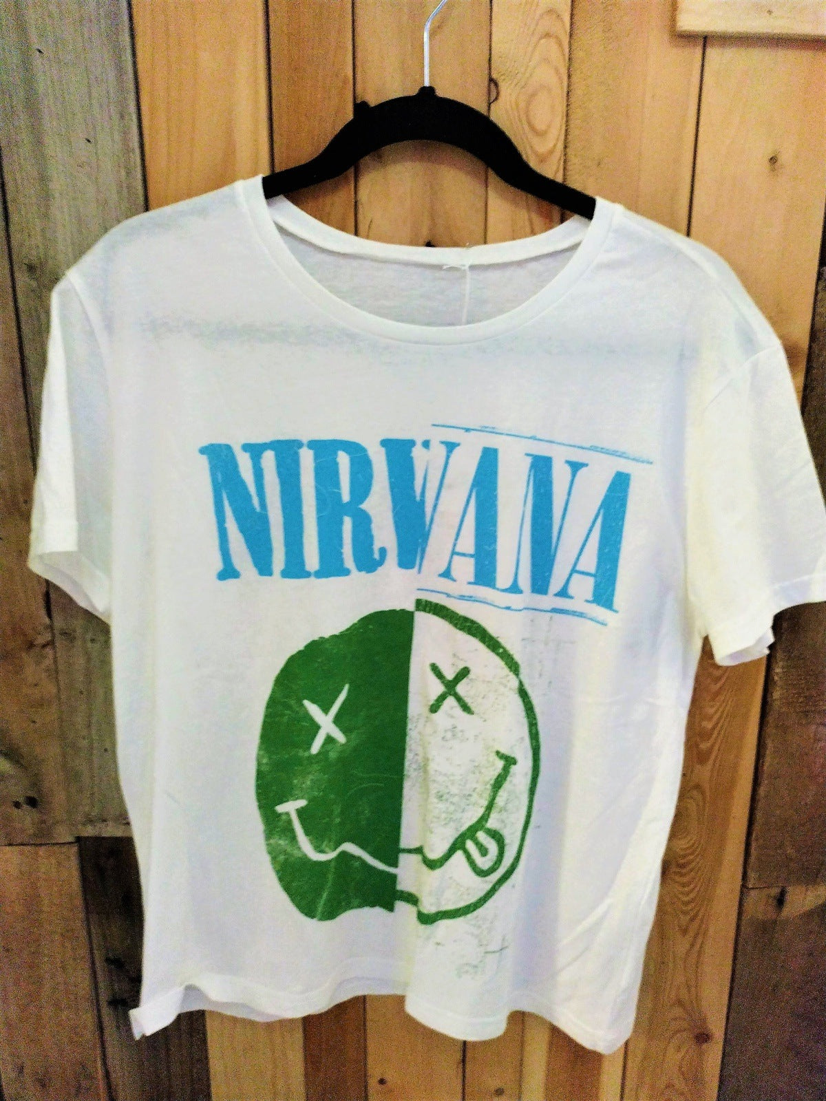 Nirvana Women's T Shirt Size Large 622651