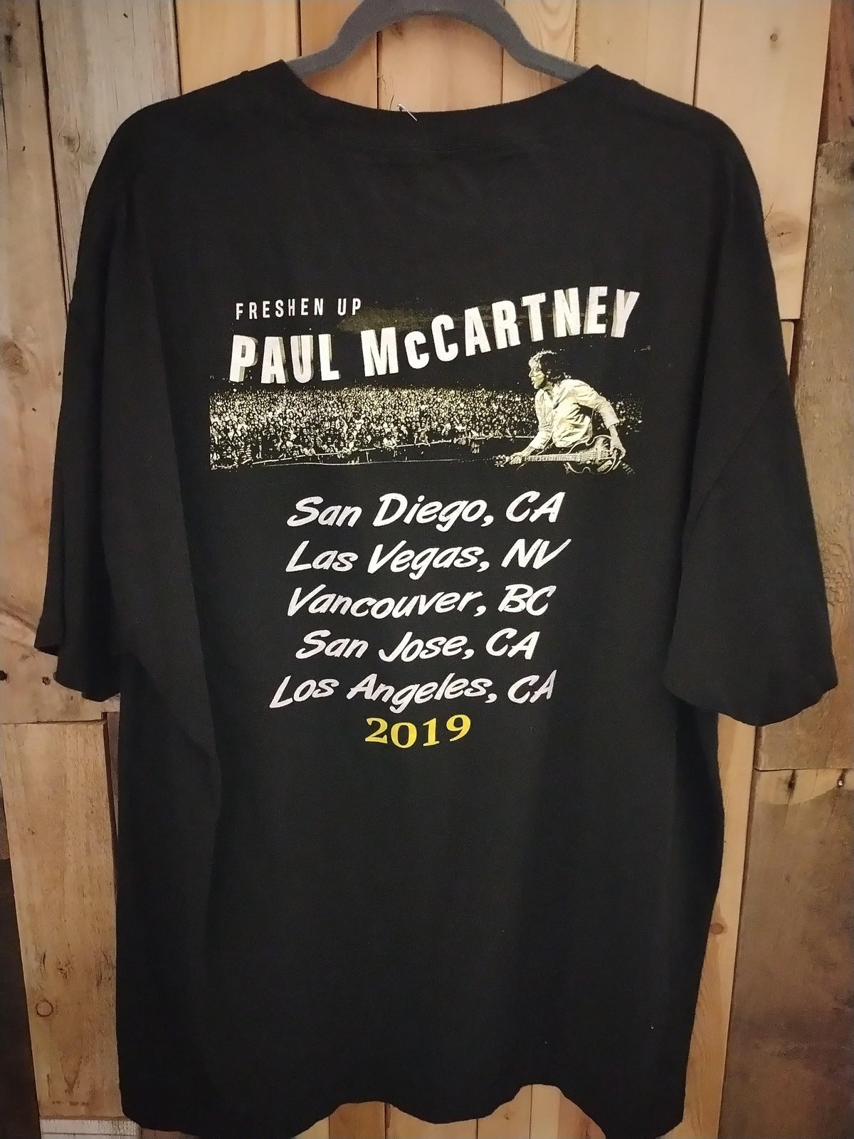 Paul McCartney 2019 Tour T Shirt Size 2XL