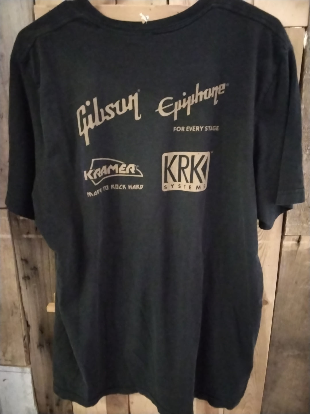 Gibson Official Merchandise T-Shirt Size XL