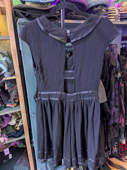 Elevenses Size 4 Black Romper