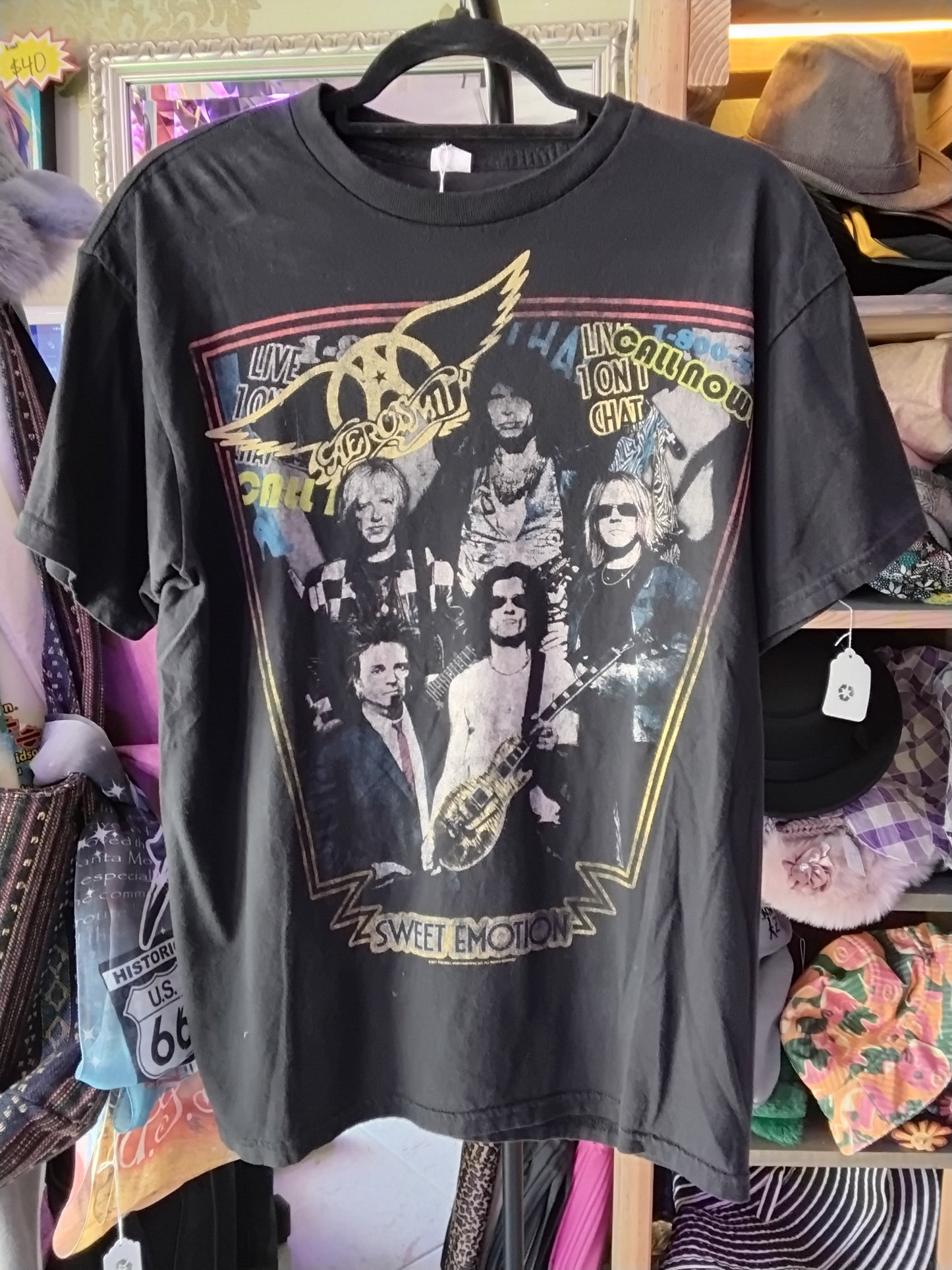 *RARE* Aerosmith "Sweet Emotion" Band T-Shirt Black L