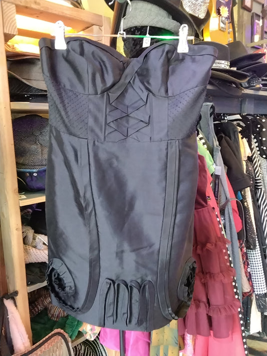 Liefsdottir size 8 black strapless dress