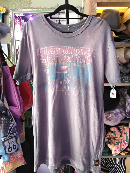 Bruce Springsteen "Born in the U.S.A" Tour Trunk Ltd. Faded Band T-Shirt Brown L