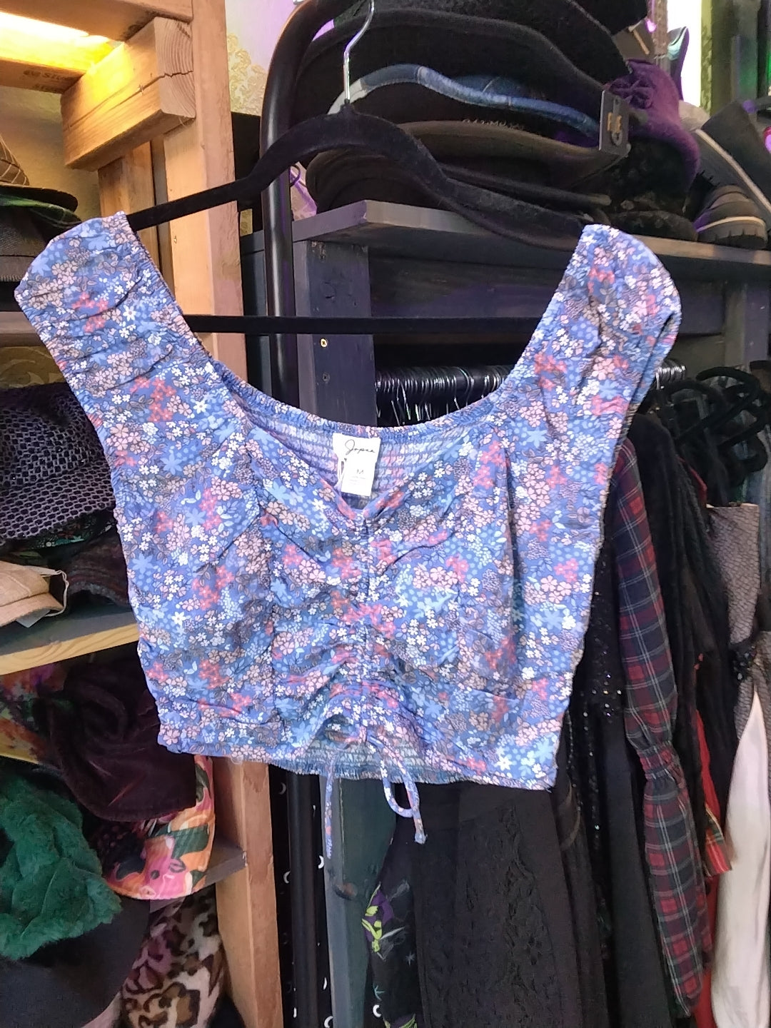 Japna medium floral Anthropologie Crop top