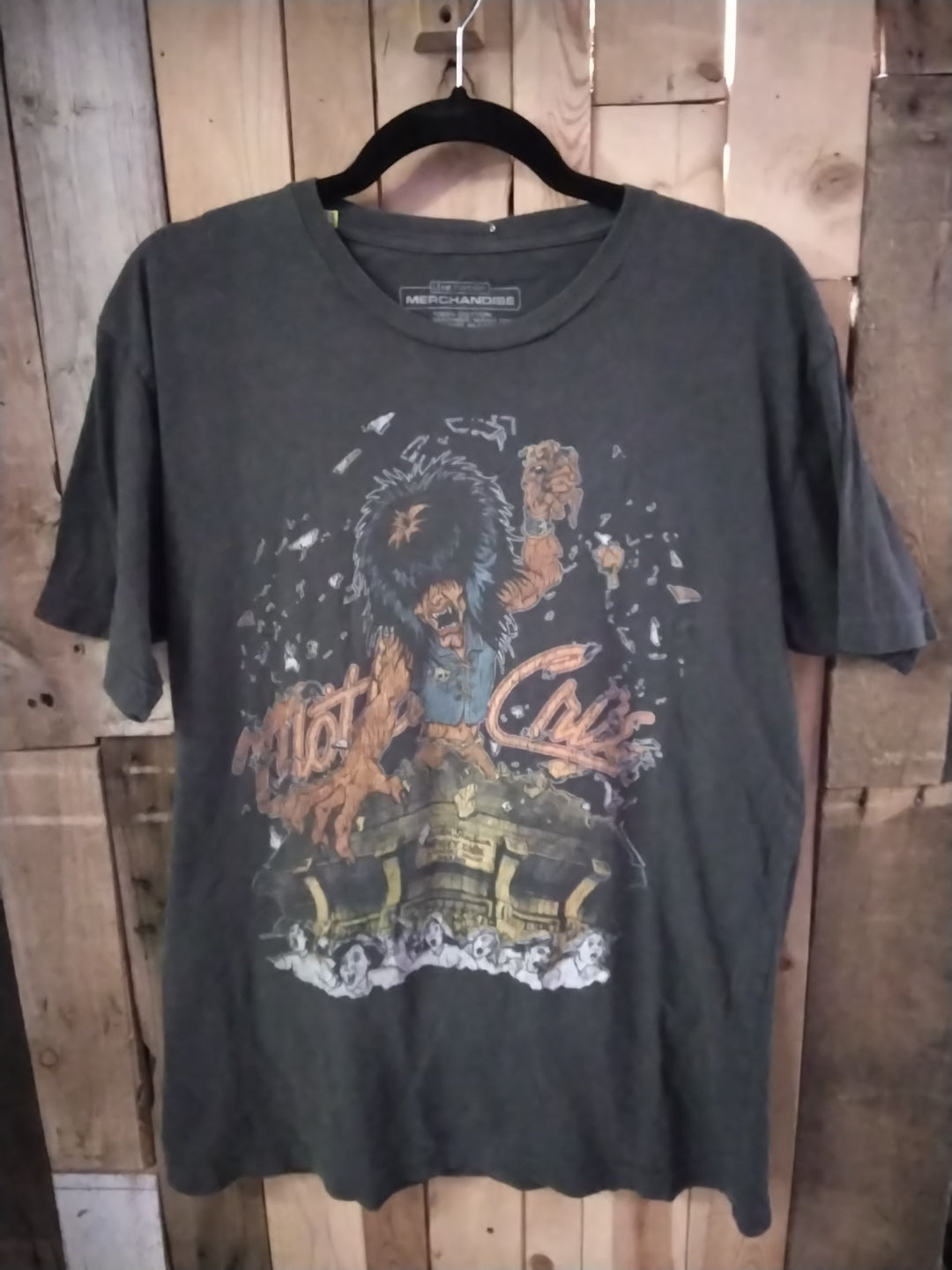 Motley Crew Live Nation T-Shirt Size L