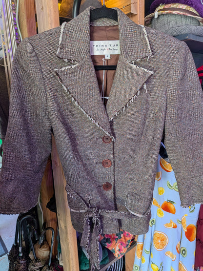 Trina Turk Size 4 button down belted blazer