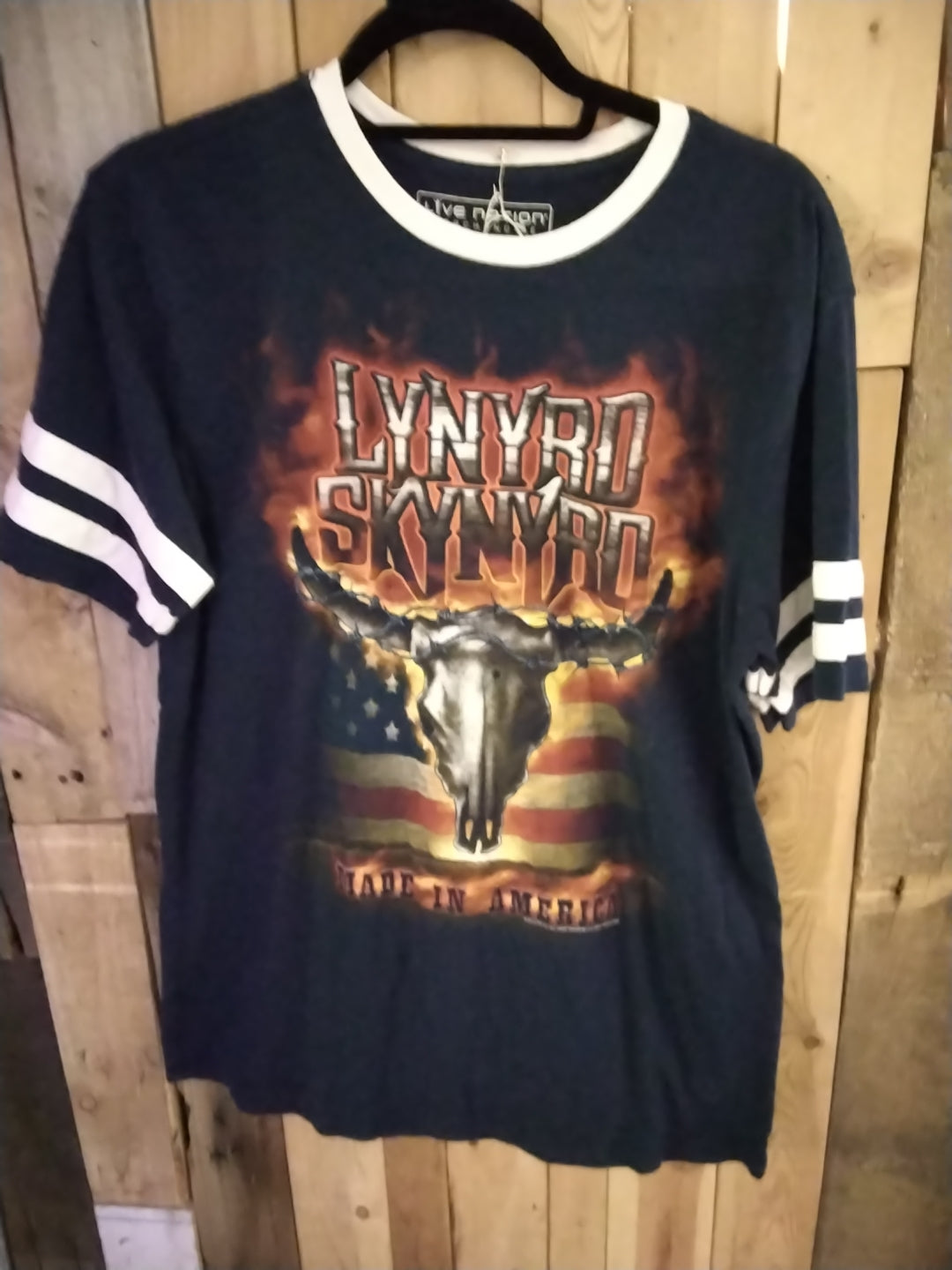 Lynyrd Skynyrd navy tshirt size large