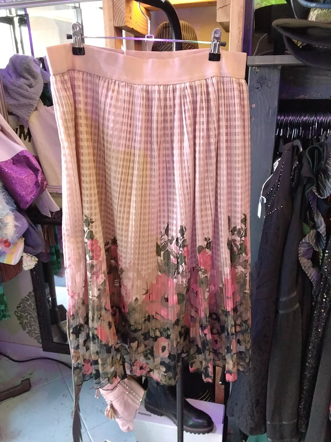 Metrowear xL floral skirt