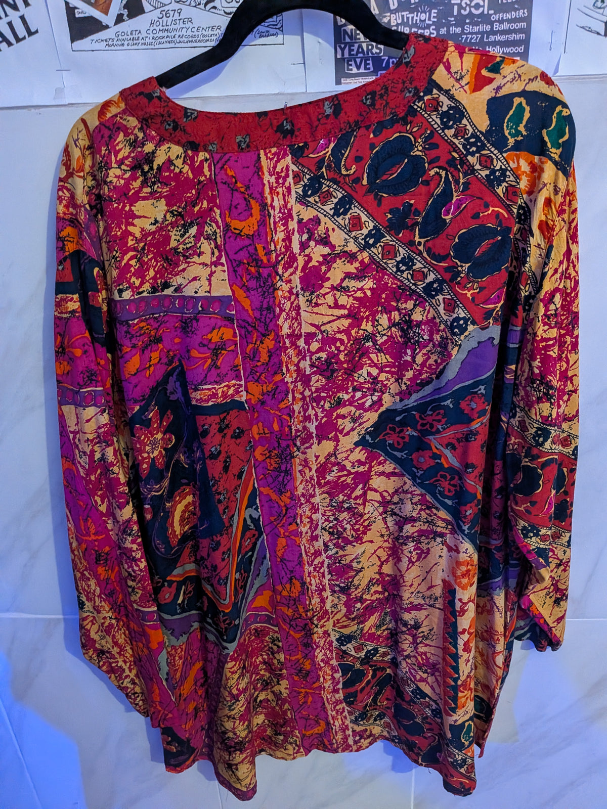 Rosey Tomato Size 20 v neck boho blouse