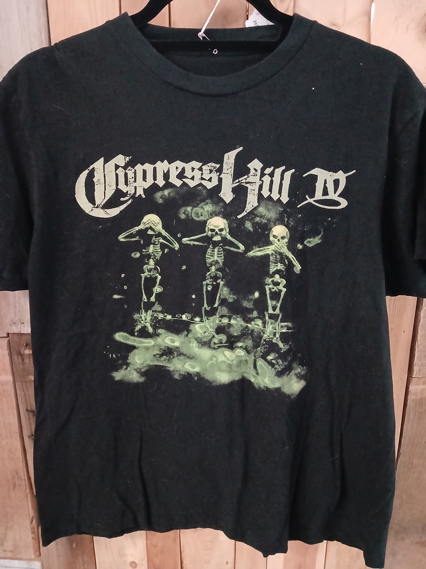 Cypress Hill IV T-Shirt Size Medium