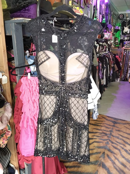 LARA Black Mesh Beaded & Sequin Dress Sie 4