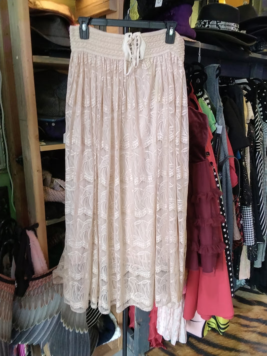 Velzera one size lace skirt