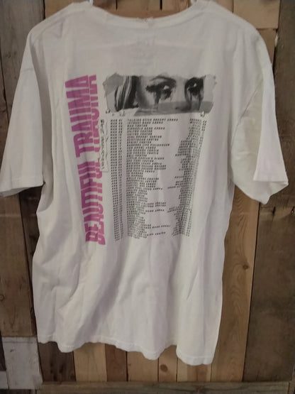 World Tour 2012 Beautiful Trauma World Tour T-Shirt Size XL