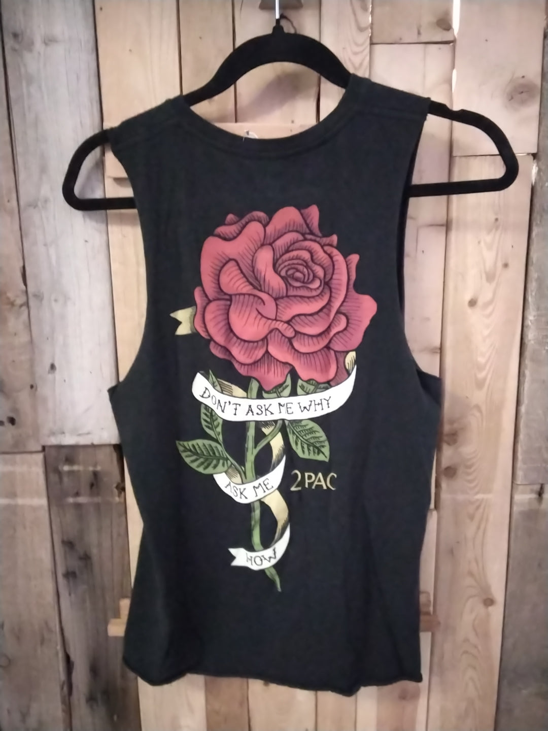 2PAC V Neck Tank Size S