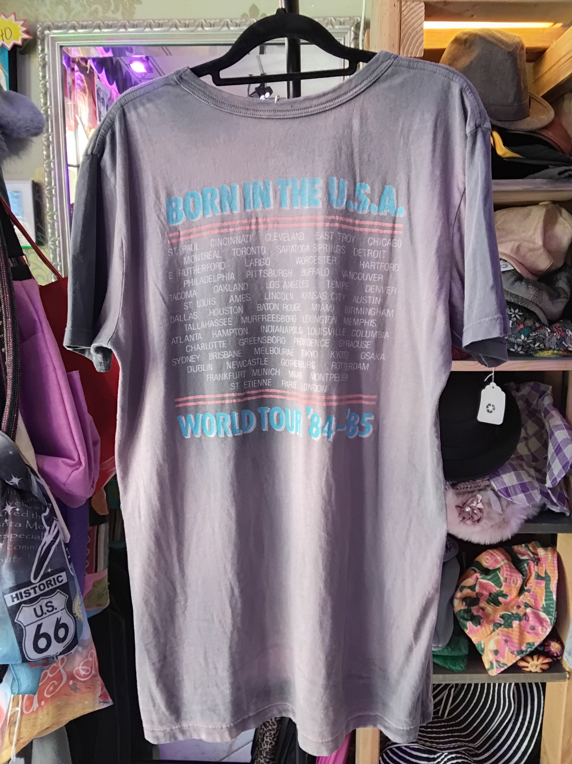 Bruce Springsteen "Born in the U.S.A" Tour Trunk Ltd. Faded Band T-Shirt Brown L