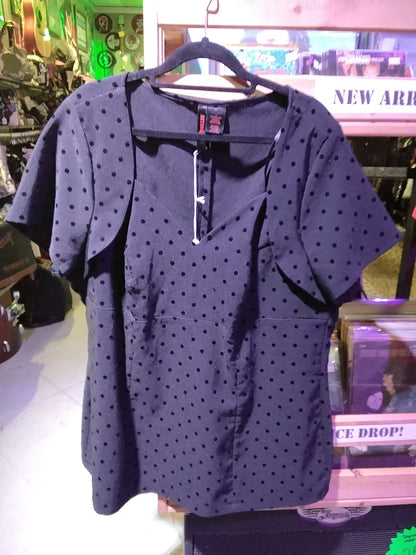 Retro chic torrid black blouse