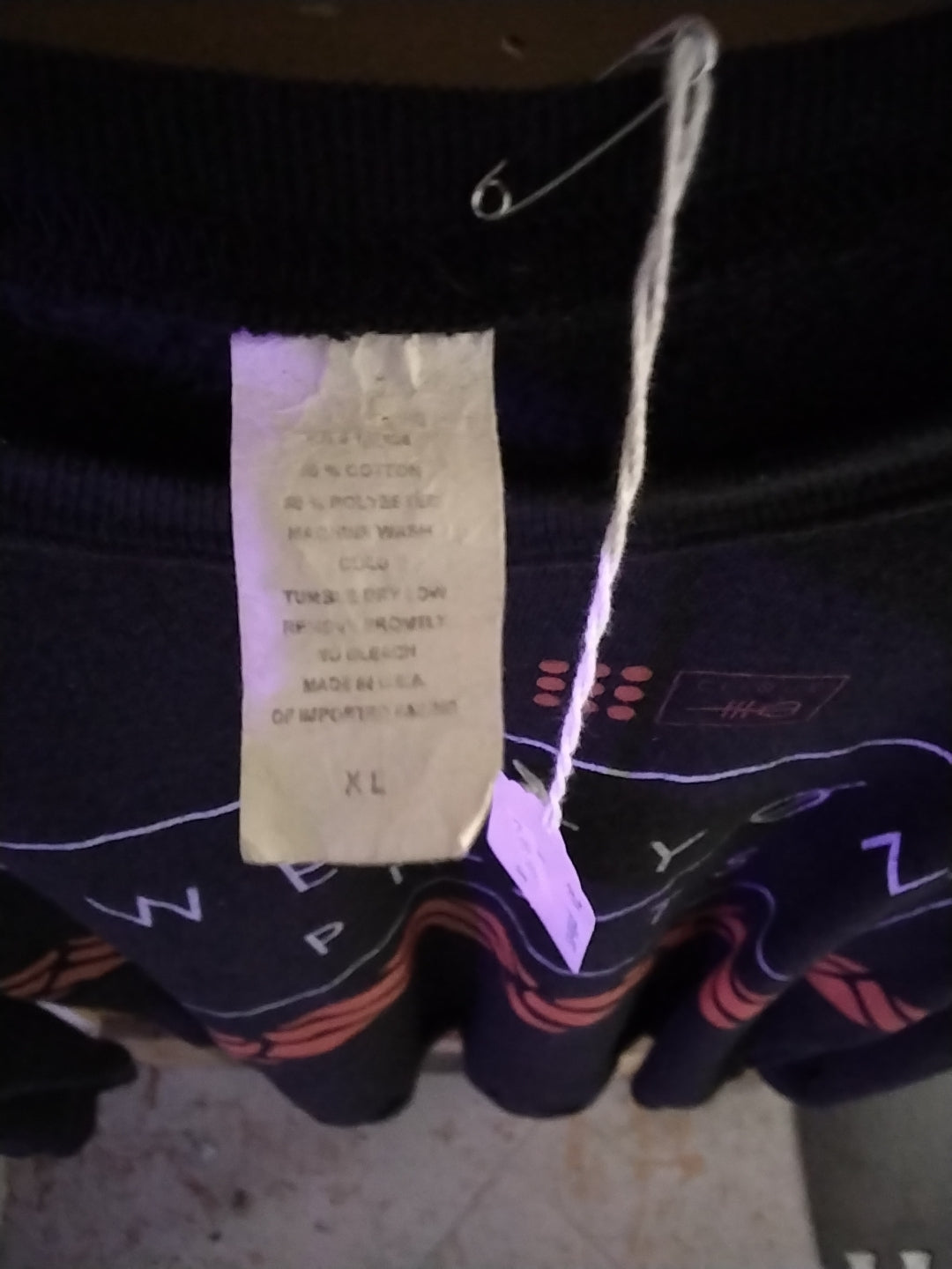 Twenty One Pilots long sleeve sweater size XL